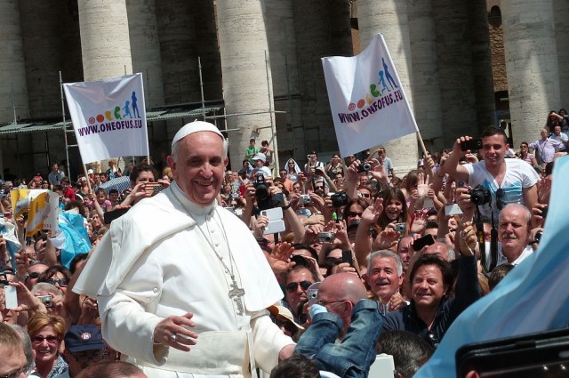 Папата ги одобри теориите за еволуцијата и Големиот прскот