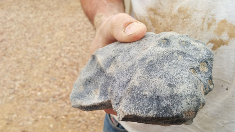 Геолозите пронајдоа парче камен постаро и од Земјата