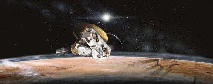 Пепелта на астрономот се приближува до ледениот свет којшто тој го откри: Плутон