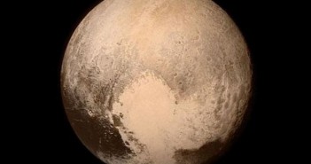 Шест фасцинантни факти за Плутон