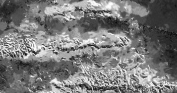 Касини ја најде највисоката планина на Титан