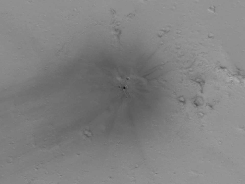 Новооткриен кратер настанат на површината на Марс пред 3 години