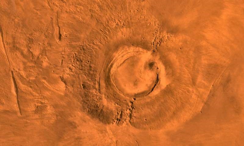 Вулкан на Марс згаснал во исто време со животот на диносаурусите на Земјата