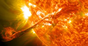 Колкави се шансите огромен Сончев блесок наскоро да ја погоди Земјата?