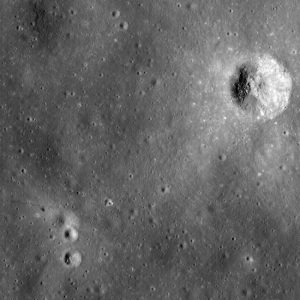 кратер Конус