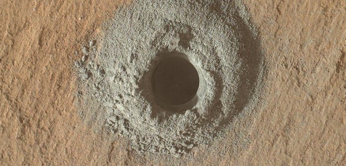 Кјуриосити избуши дупки во површината на Марс и пронајде нешто многу чудно
